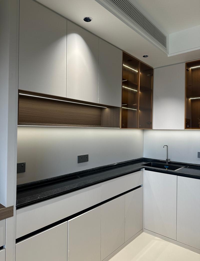 cupboard016